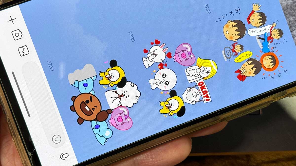 LINEスタンプを1つに組み合わせて送る方法