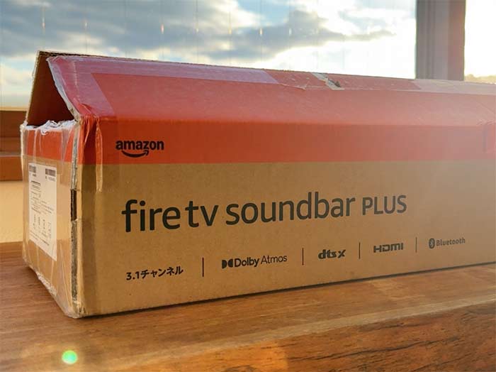 Amazon Fire TV Soundbar オレンジ色が配色