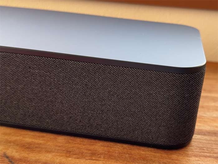 Amazon Fire TV Soundbar 高さ64mm