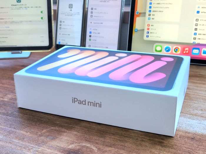 iPad mini7の化粧箱