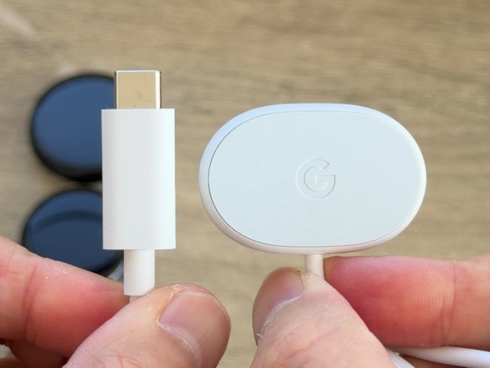 ピクセルウォッチ4 Type-Cで急速充電対応