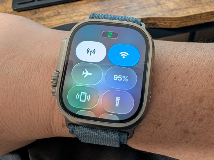 アップルウォッチウルトラ3 iPhoneを探すボタン
