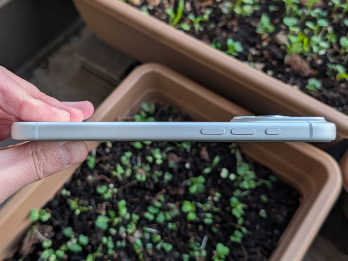 iPhone15ProMAX アクションボタンが配置