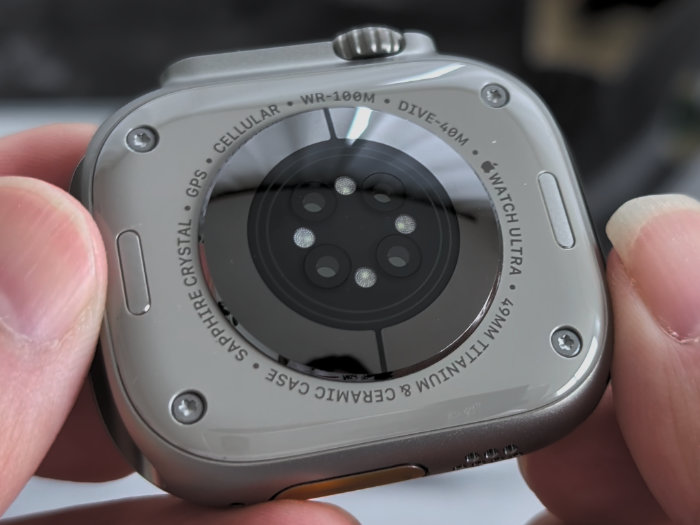 アップルウォッチウルトラ3 充電センサー