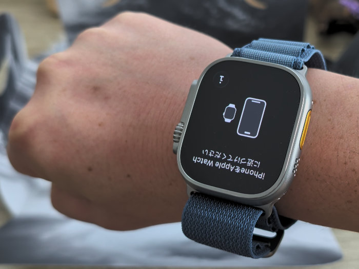 アップルウォッチウルトラ3 右手首に装着!